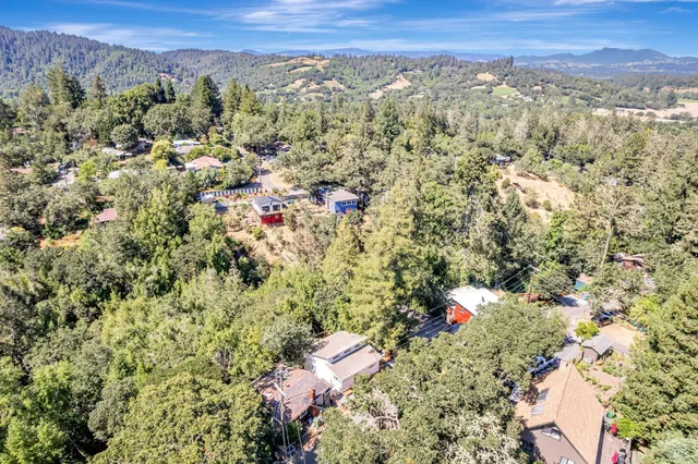 $679,000 | 240 Vila Road, Forestville, CA 95436