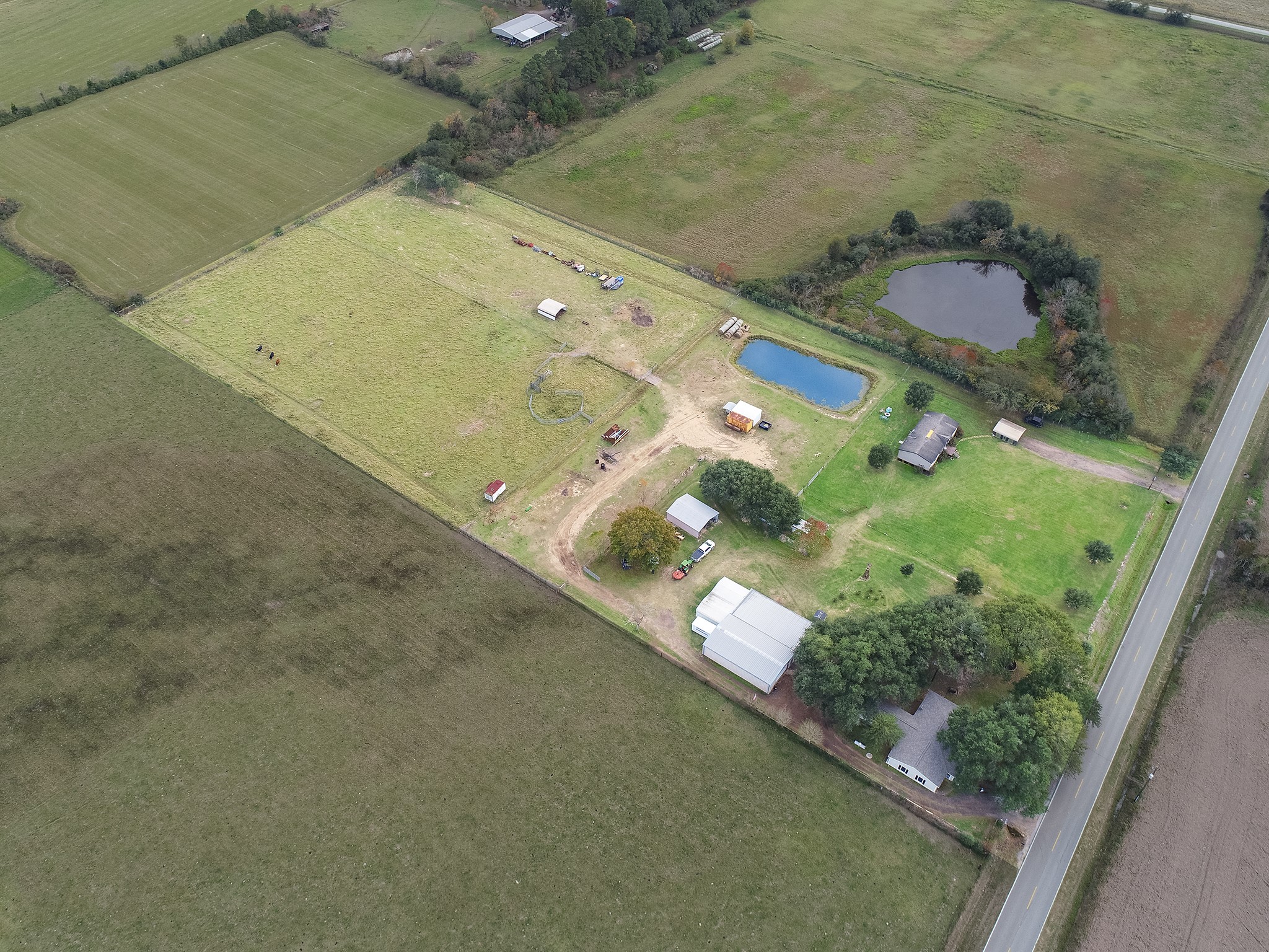 22234 Castle Road Waller, TX 77484 - Photo 9 of 50 an aerial view of a residential houses with outdoor space