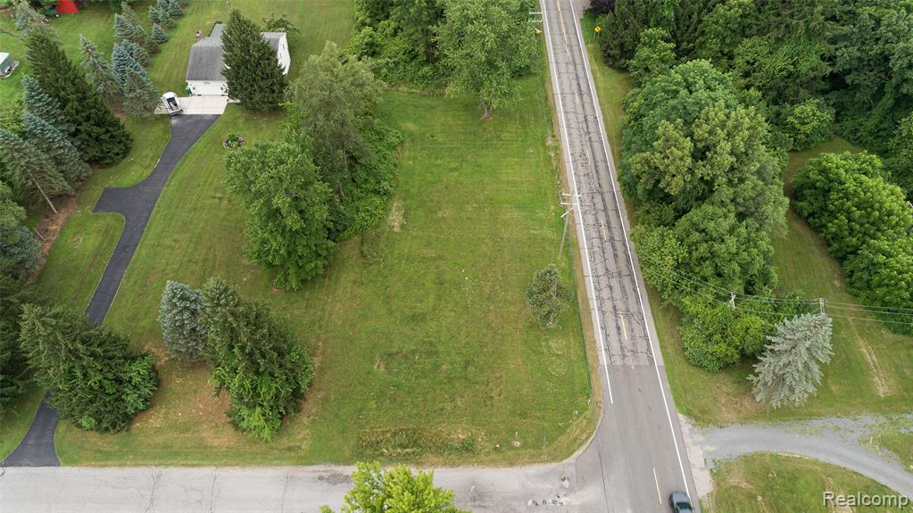 39357 Wade Road Romulus, MI 48174 - Photo 6 of 12