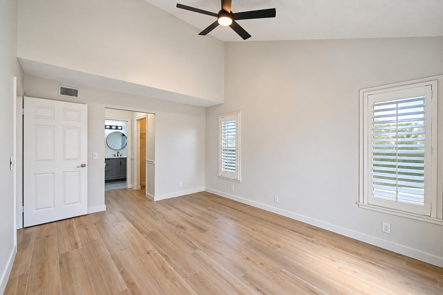 232 Maplecrest Circle Jupiter, FL 33458 - Photo 10 of 34 232 Maplecrest Cir-Jupiter, FL, United S