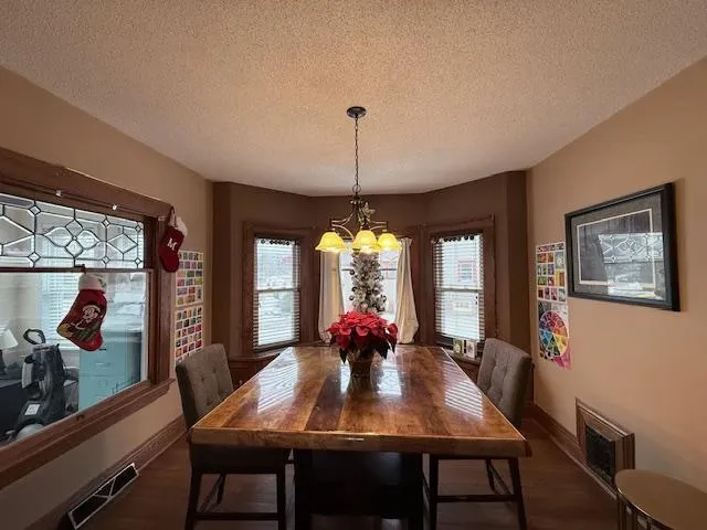 $208,900 | 406 South Street East, Caledonia, MN 55921