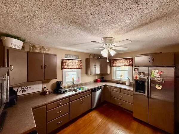 $199,000 | 406 South Street East, Caledonia, MN 55921