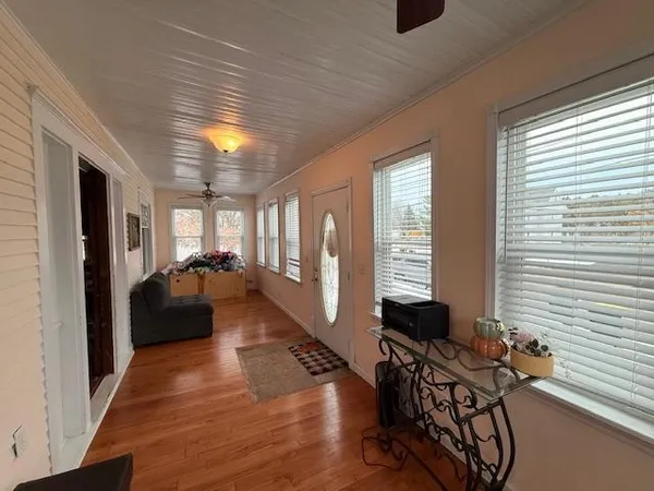 $199,000 | 406 South Street East, Caledonia, MN 55921