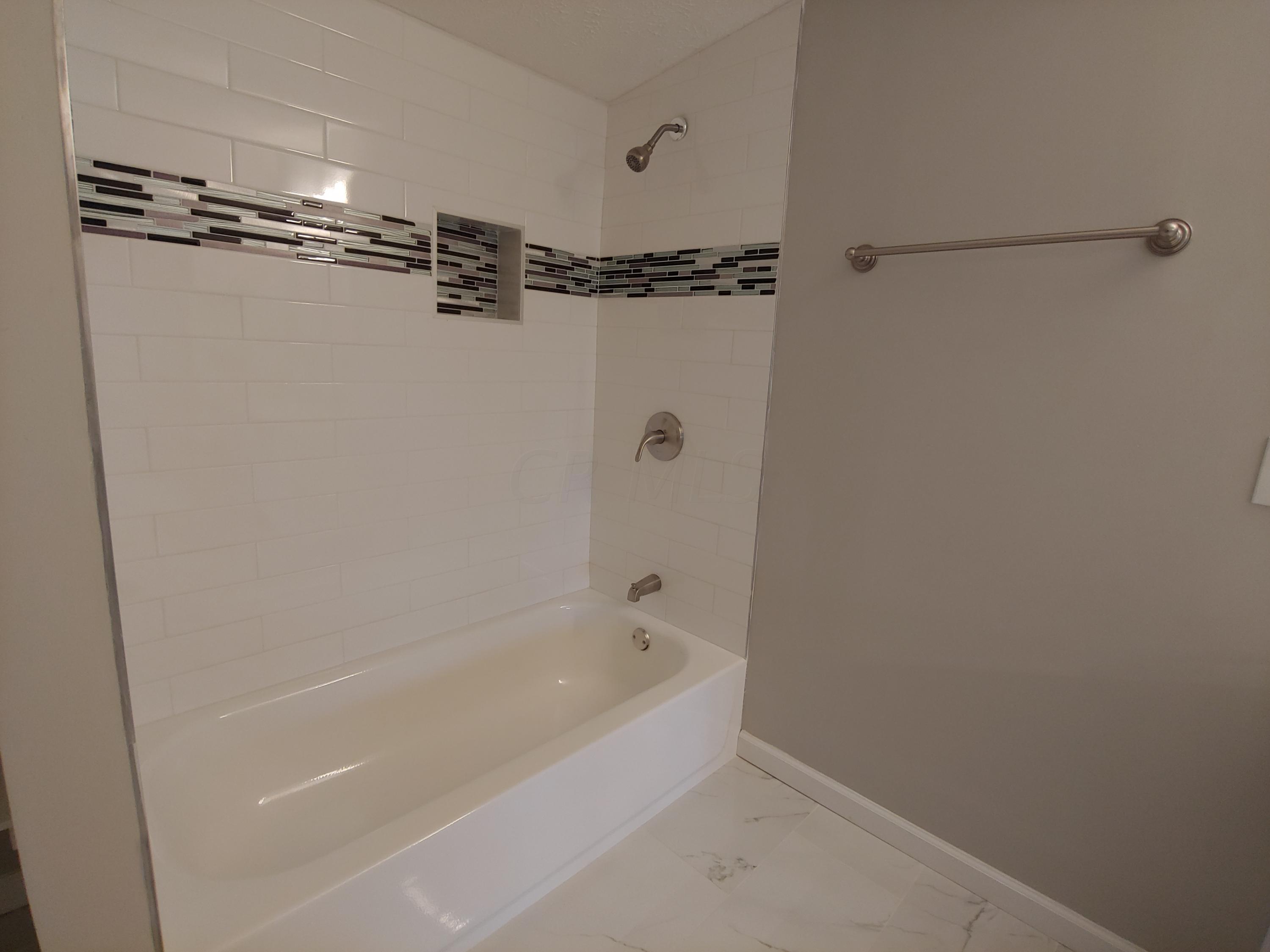 161 Sims Road Southwest Pataskala, OH 43062 - Photo 12 of 41