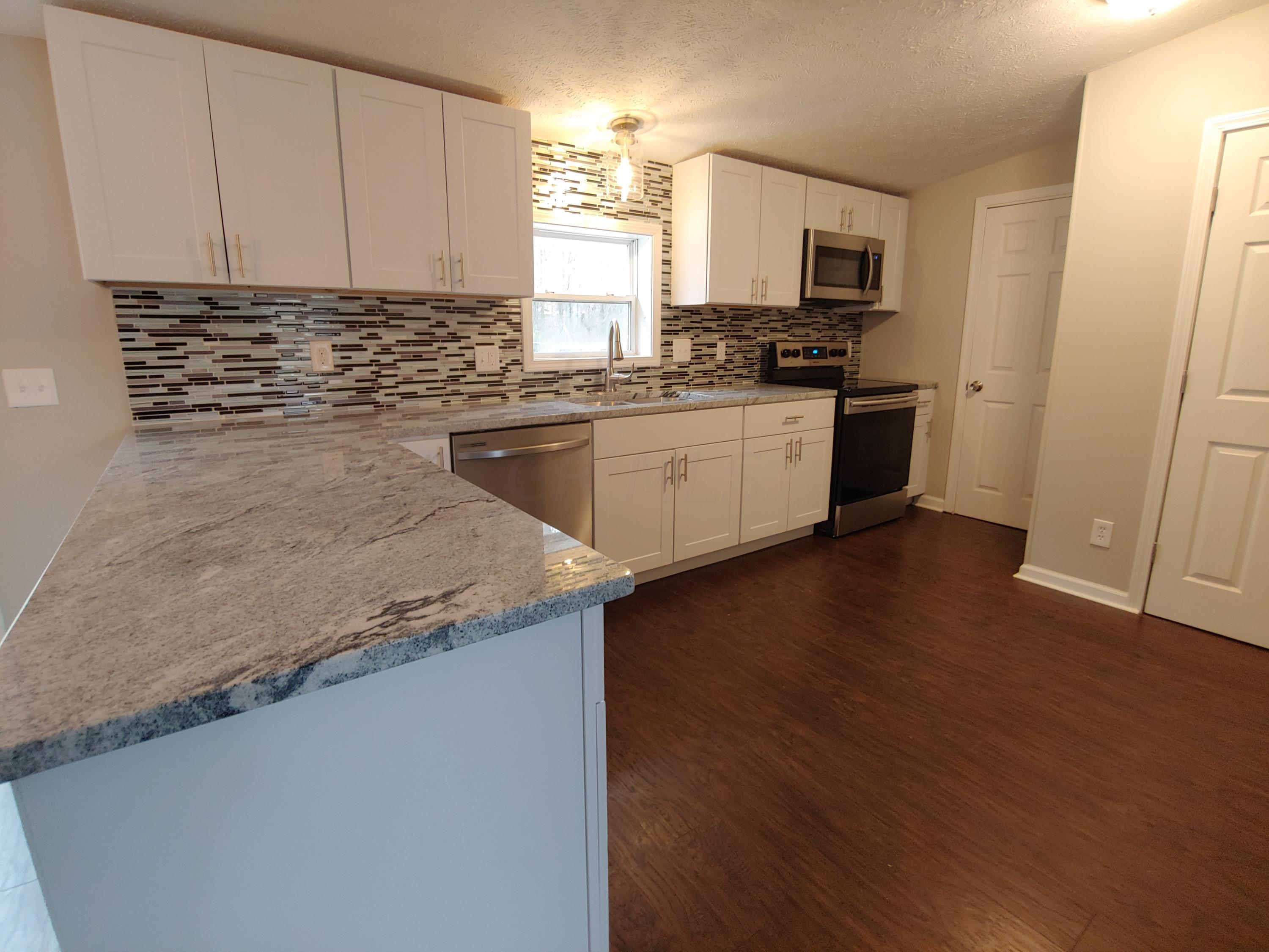 161 Sims Road Southwest Pataskala, OH 43062 - Photo 19 of 41