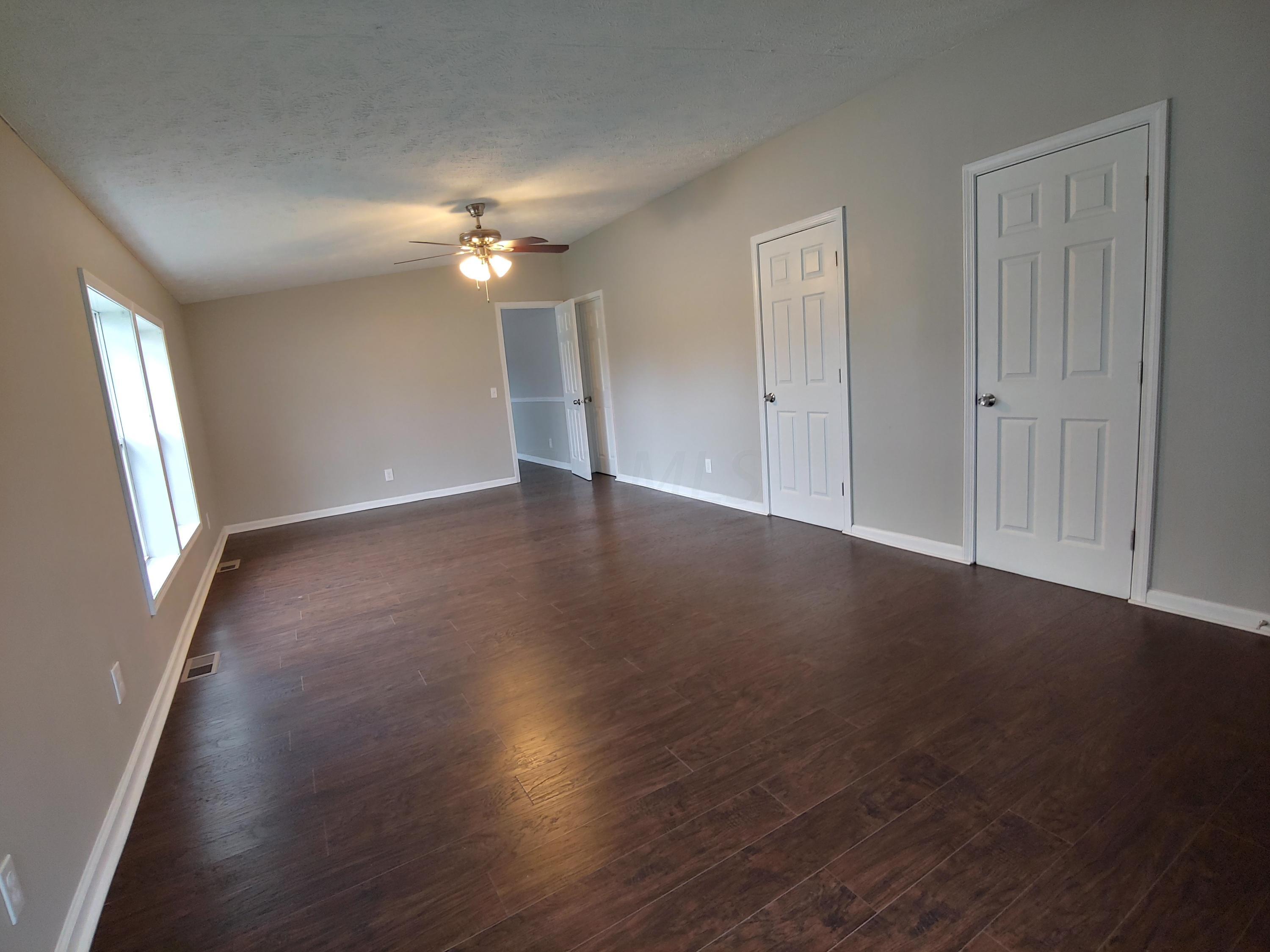 161 Sims Road Southwest Pataskala, OH 43062 - Photo 8 of 41