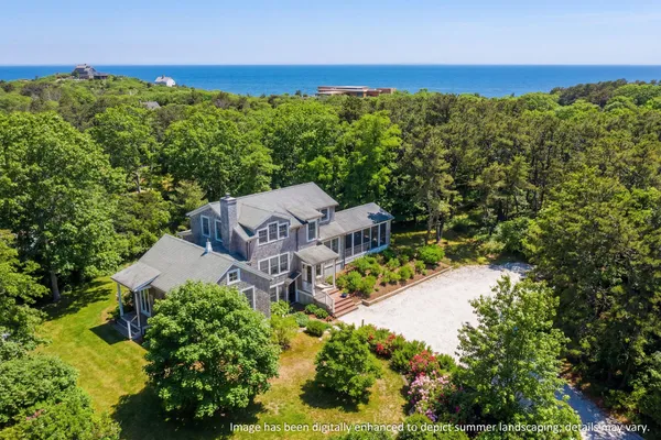 $2,100,000 | 9 Towhee Lane, Truro, MA 02666