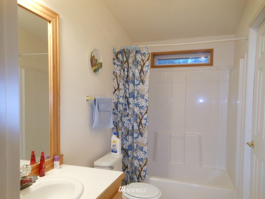 343 Whiskey Road Port Townsend, WA 98368 - Photo 14 of 15 Gallery Image 14