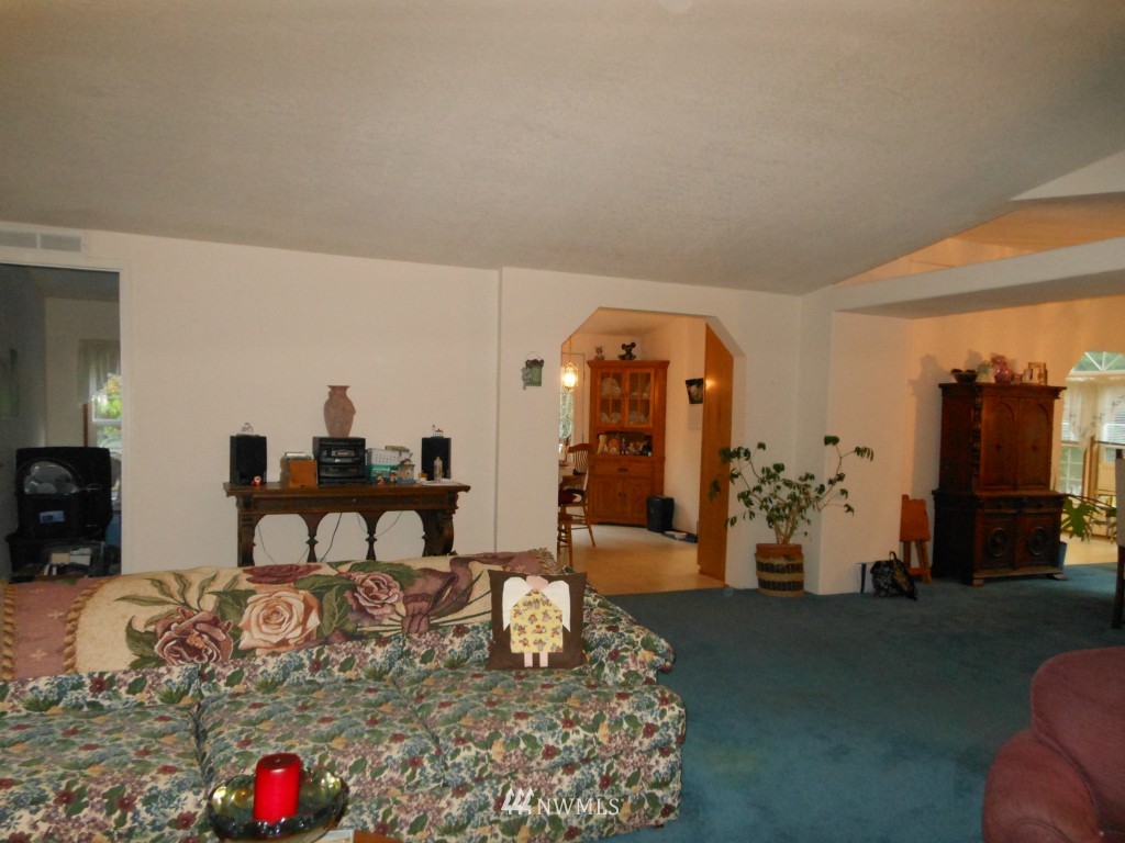 343 Whiskey Road Port Townsend, WA 98368 - Photo 10 of 15 Gallery Image 10