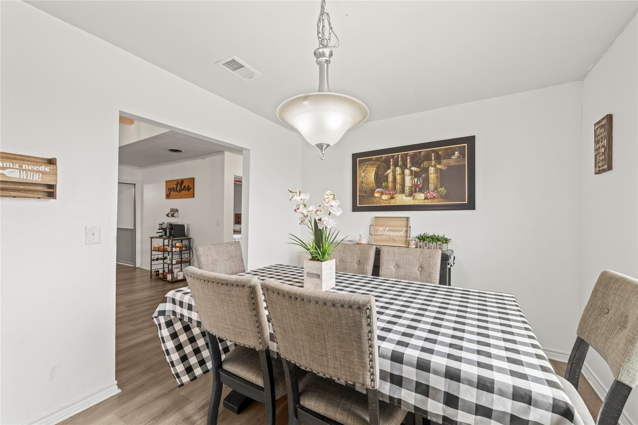 2915 County Road 153 Georgetown, TX 78626 - Photo 6 of 24 a dining room with furniture and window