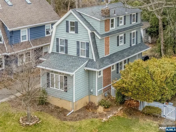 $819,000 | 133 Buckingham Road, Montclair, NJ 07043