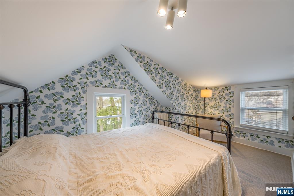 133 Buckingham Road Montclair, NJ 07043 - Photo 20 of 37