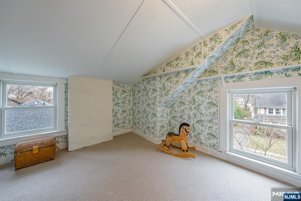 133 Buckingham Road Montclair, NJ 07043 - Photo 21 of 37