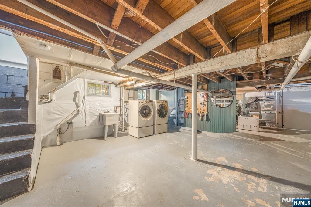 133 Buckingham Road Montclair, NJ 07043 - Photo 24 of 37