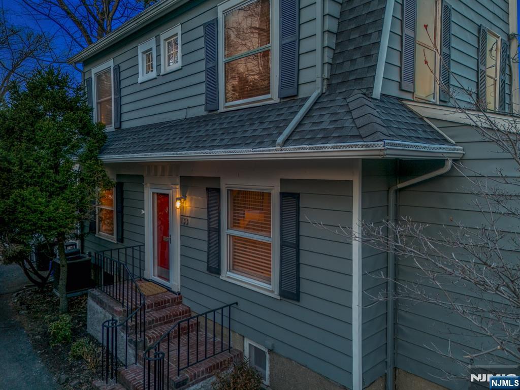 133 Buckingham Road Montclair, NJ 07043 - Photo 28 of 37