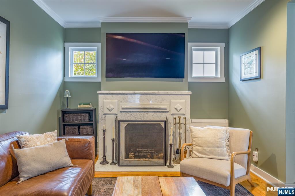 133 Buckingham Road Montclair, NJ 07043 - Photo 6 of 37