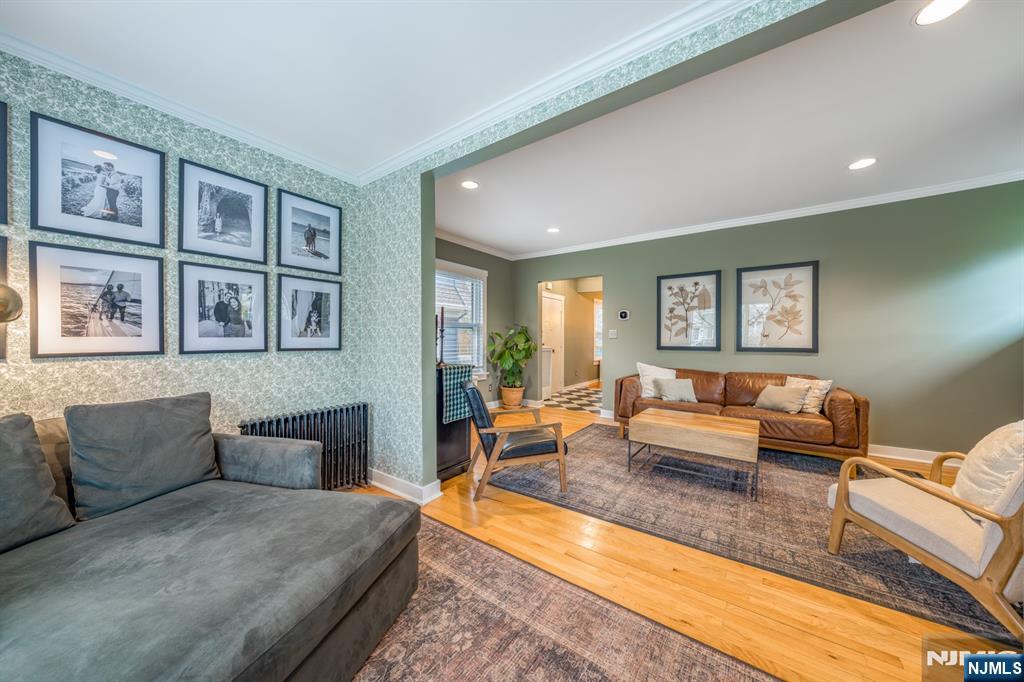 133 Buckingham Road Montclair, NJ 07043 - Photo 8 of 37