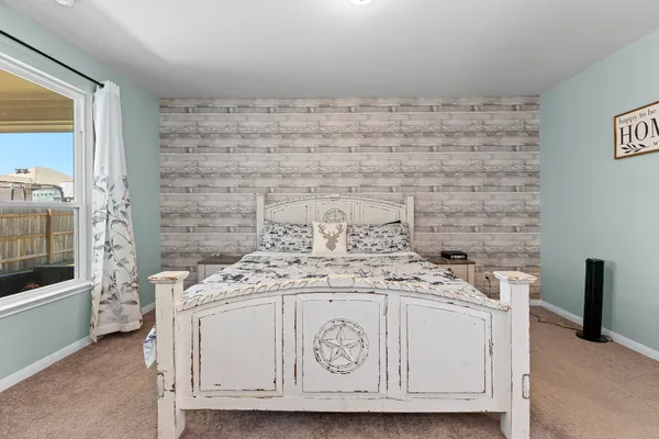 $1,800 | 121 Lazy Lizzy Road, Jarrell, TX 76537