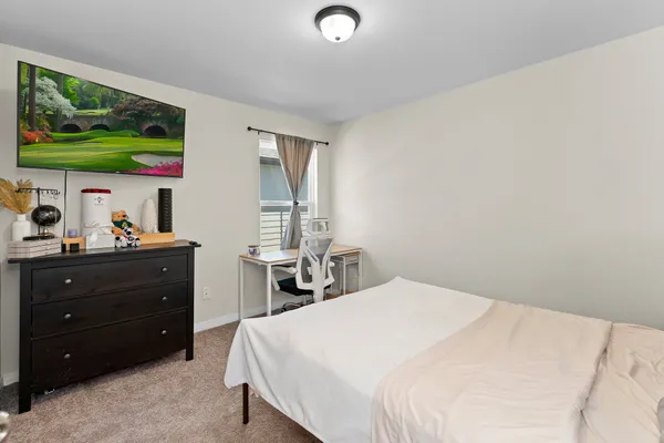 $1,800 | 121 Lazy Lizzy Road, Jarrell, TX 76537