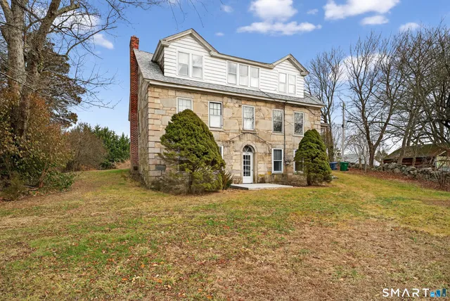 $388,000 | 153 Old Norwich Road, Waterford, CT 06375