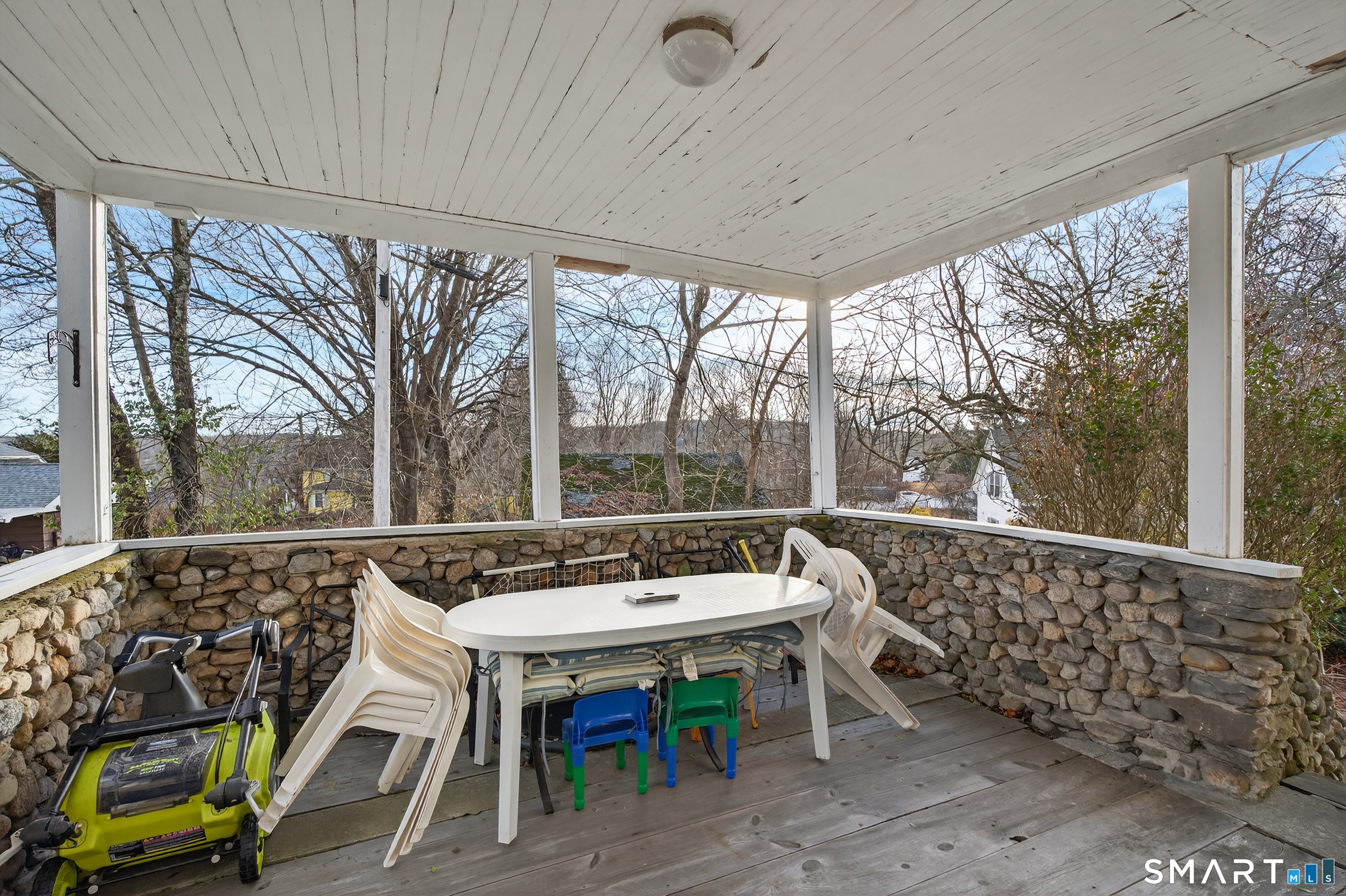 153 Old Norwich Road Quaker Hill, CT 06375 - Photo 37 of 40