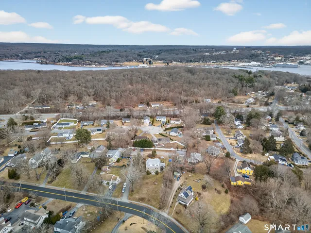 $388,000 | 153 Old Norwich Road, Waterford, CT 06375