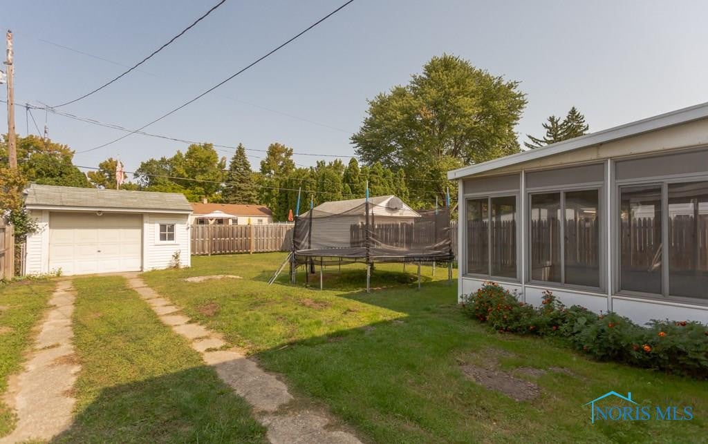 548 Waybridge Road Toledo, OH 43612 - Photo 18 of 19 Gallery Image 18