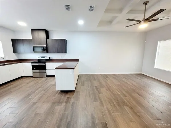 $1,095 | 3409 Frio Avenue, Unit 3, McAllen, TX 78504