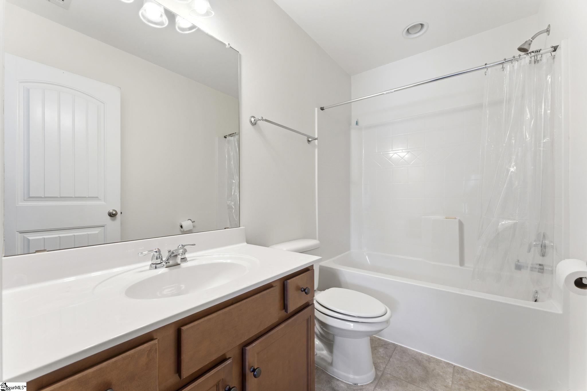 15 Barlia Way Greenville, SC 29607 - Photo 20 of 39