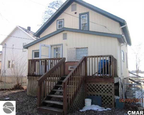 105 Riverside Drive Alma, MI 48801 - Photo 11 of 12 1766911-10.JPG