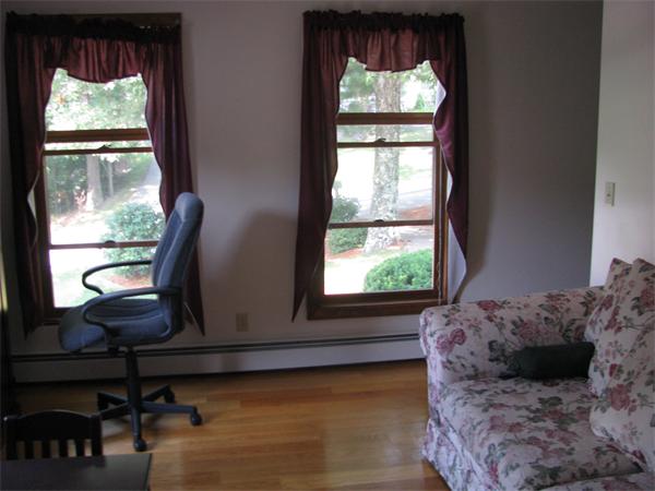 83 Carter Road Worcester, MA 01609 - Photo 6 of 13 Gallery Image 6