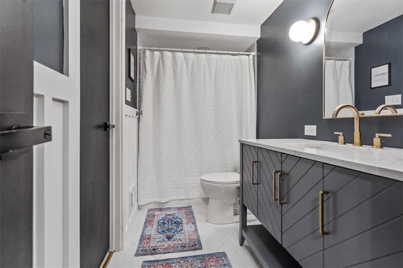233 Gass Road Pittsburgh, PA 15229 - Photo 15 of 23 Gallery Image 15