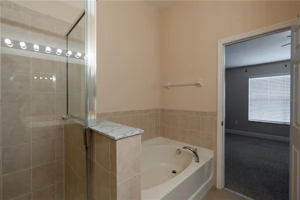 $2,595 | 4631 69th Place North, Pinellas Park, FL 33781