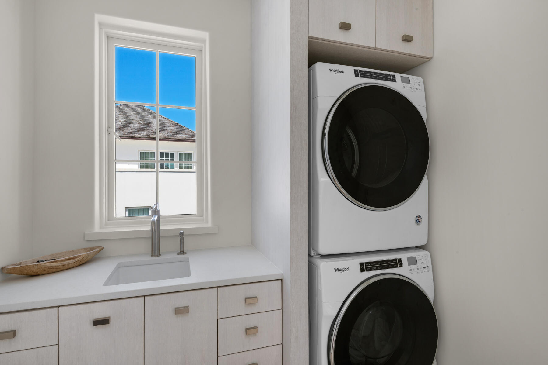 25 Stella Way Inlet Beach, Unit M 7 Inlet Beach, FL 32461 - Photo 14 of 48 a utility room with sink dryer and washer