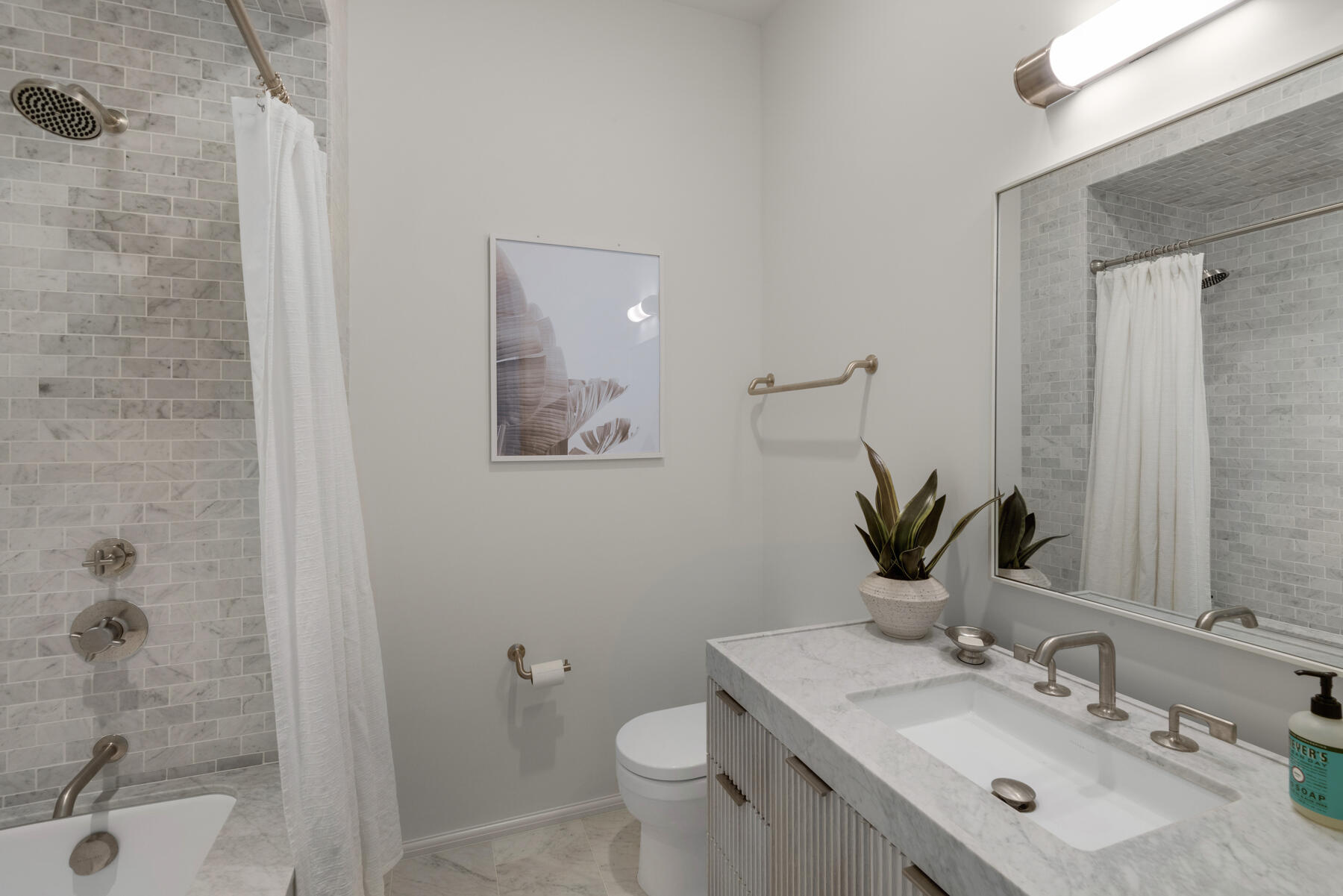 25 Stella Way Inlet Beach, Unit M 7 Inlet Beach, FL 32461 - Photo 27 of 48 a bathroom with a sink toilet and shower