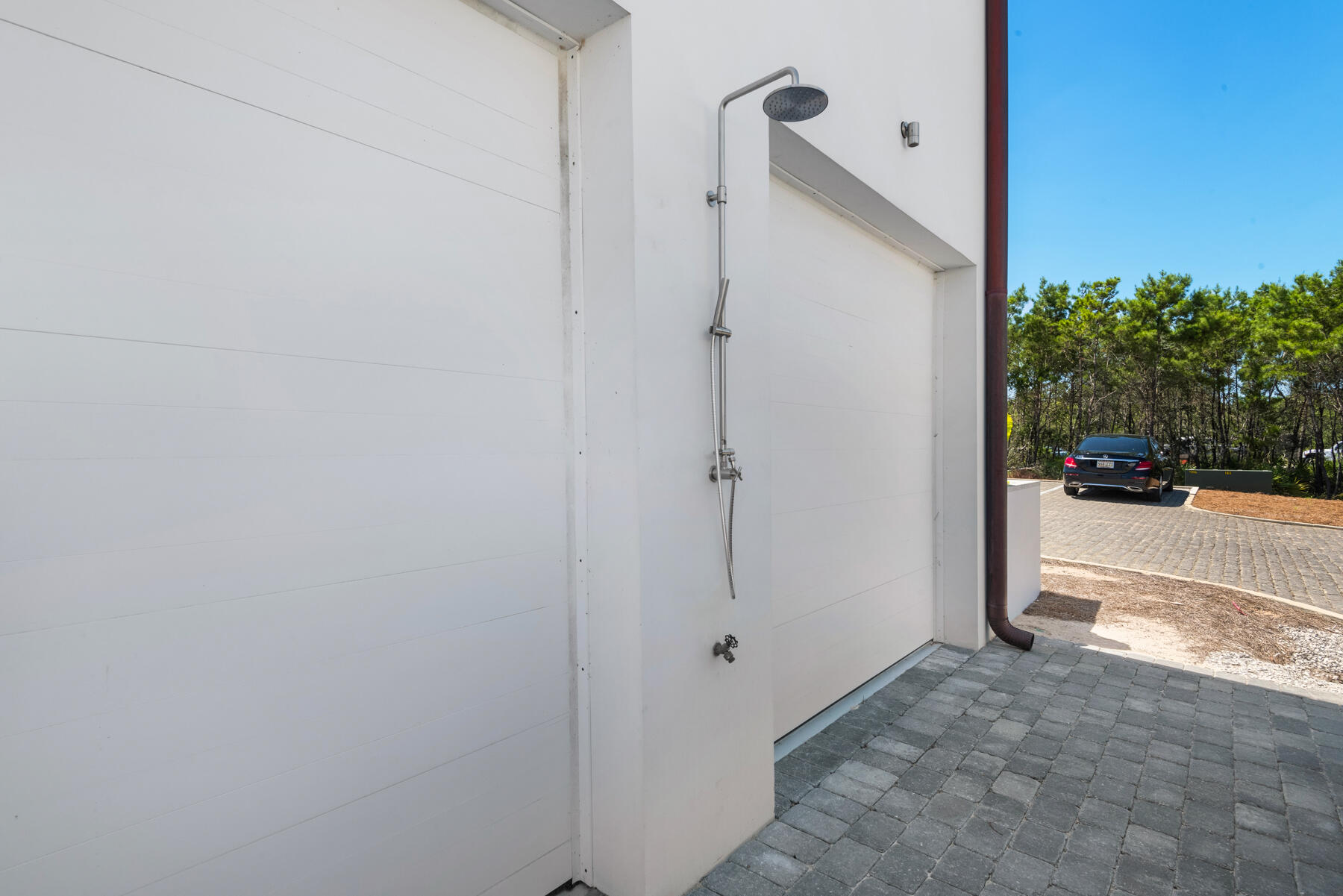 25 Stella Way Inlet Beach, Unit M 7 Inlet Beach, FL 32461 - Photo 38 of 48 a view of a bathroom with a shower and a door