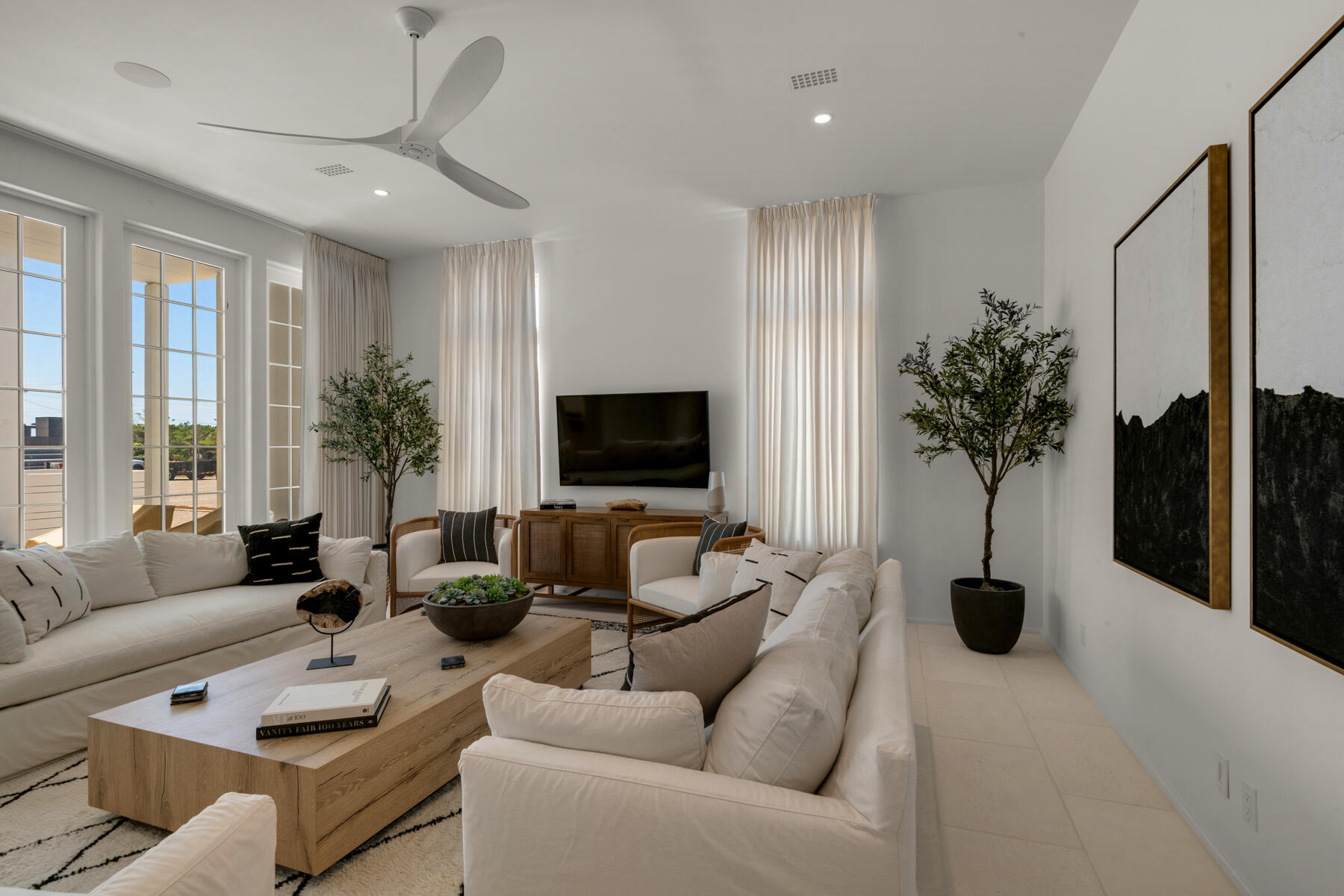 25 Stella Way Inlet Beach, Unit M 7 Inlet Beach, FL 32461 - Photo 10 of 48 a living room with furniture potted plant and a flat screen tv