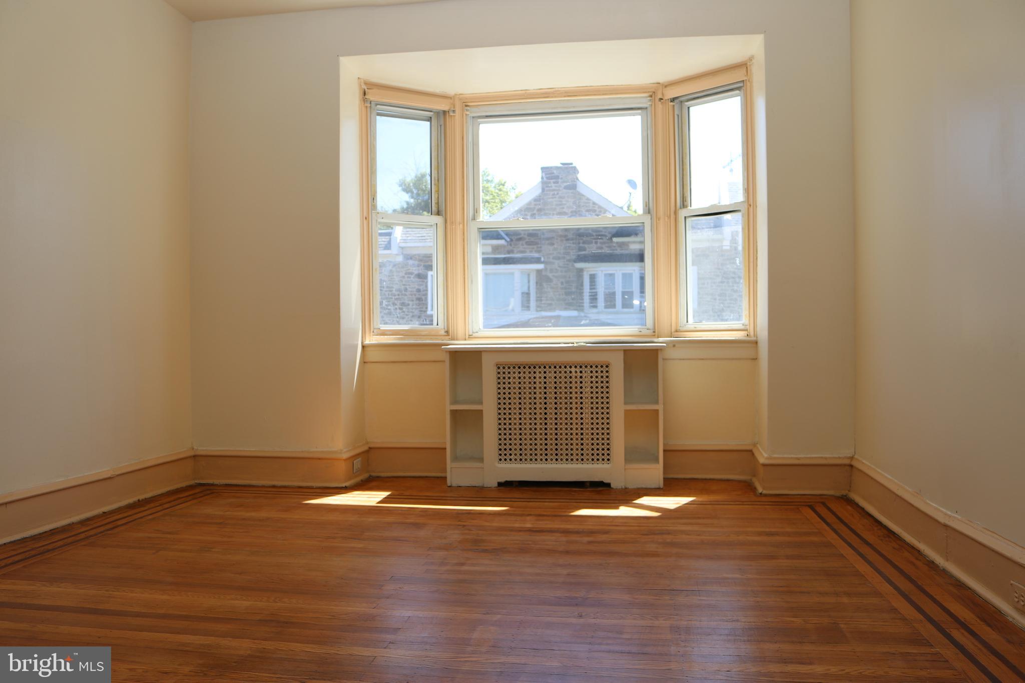 904 Marlyn Road Philadelphia, PA 19151 - Photo 13 of 16
