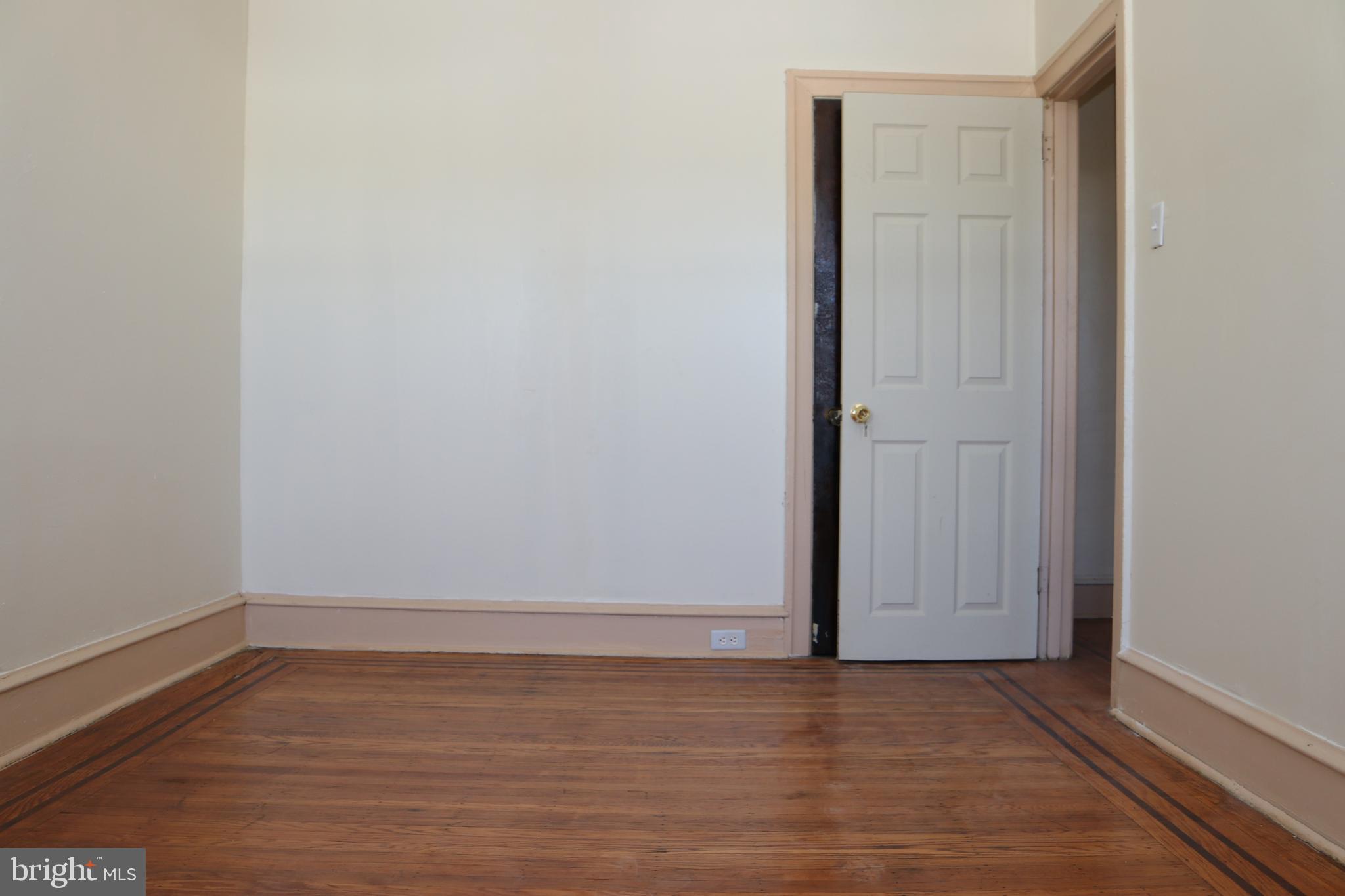 904 Marlyn Road Philadelphia, PA 19151 - Photo 15 of 16