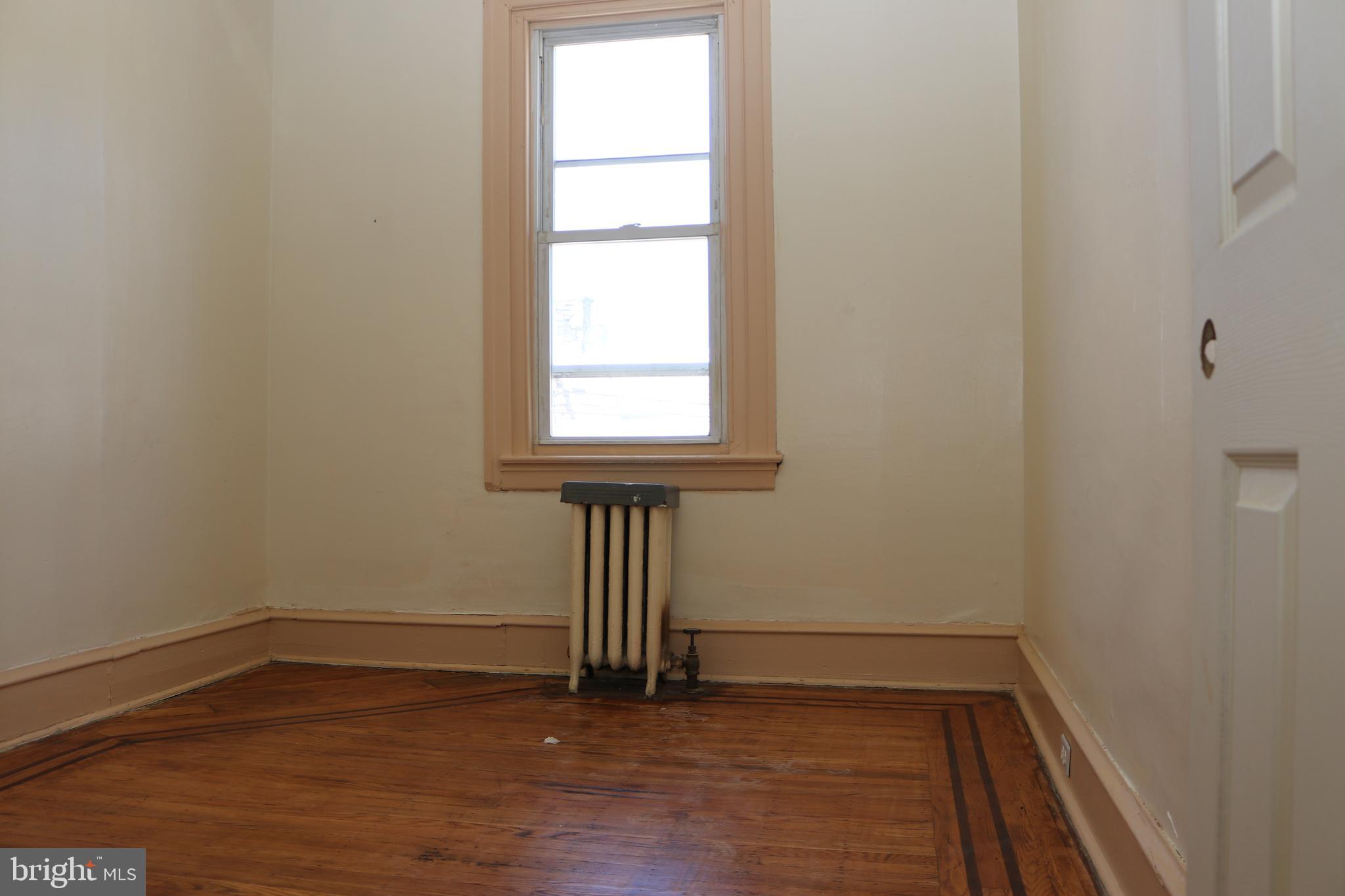 904 Marlyn Road Philadelphia, PA 19151 - Photo 16 of 16