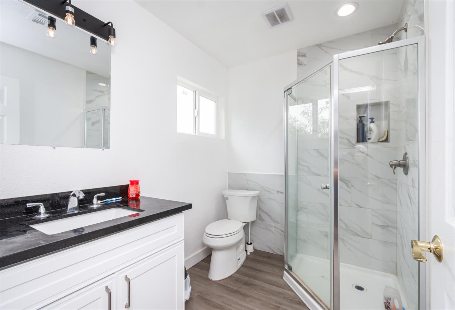 346 Silver Eagle Road Sacramento, CA 95838 - Photo 11 of 27