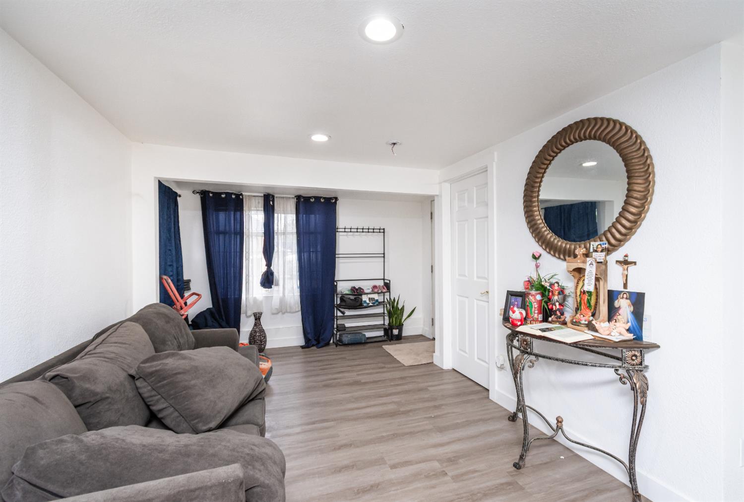 346 Silver Eagle Road Sacramento, CA 95838 - Photo 5 of 27