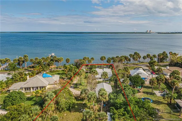 $4,280 | 7007 South Indian River Drive, Fort Pierce, FL 34982