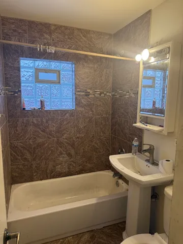 $110,000 | 200 East 141st Street, Dolton, IL 60419