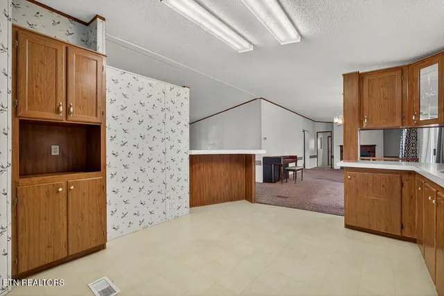 $329,900 | 500 Moonlight Trail, Sparta, TN 38583