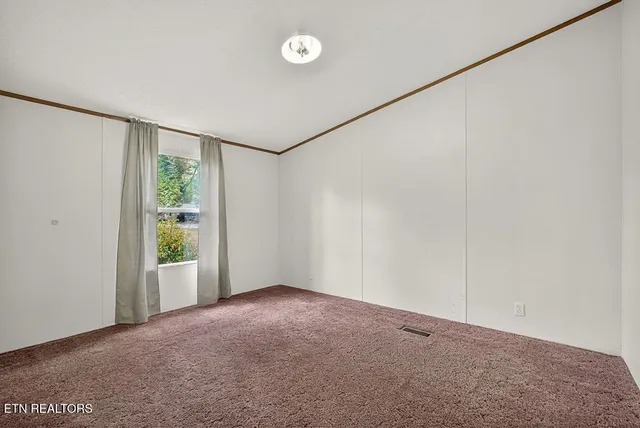 $329,900 | 500 Moonlight Trail, Sparta, TN 38583