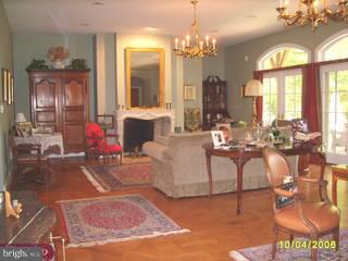 807 Riverton Road Moorestown, NJ 08057 - Photo 2 of 6