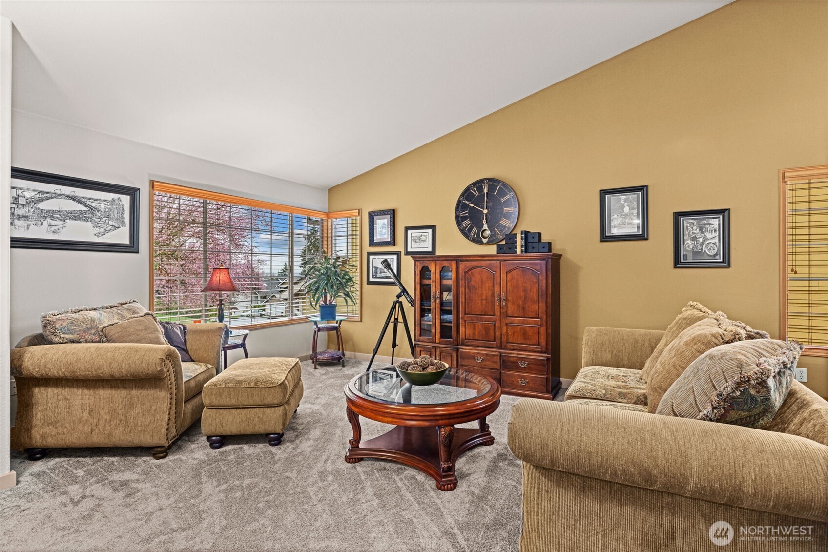 706 South 32nd Place Renton, WA 98055 - Photo 6 of 35 Gallery Image 6