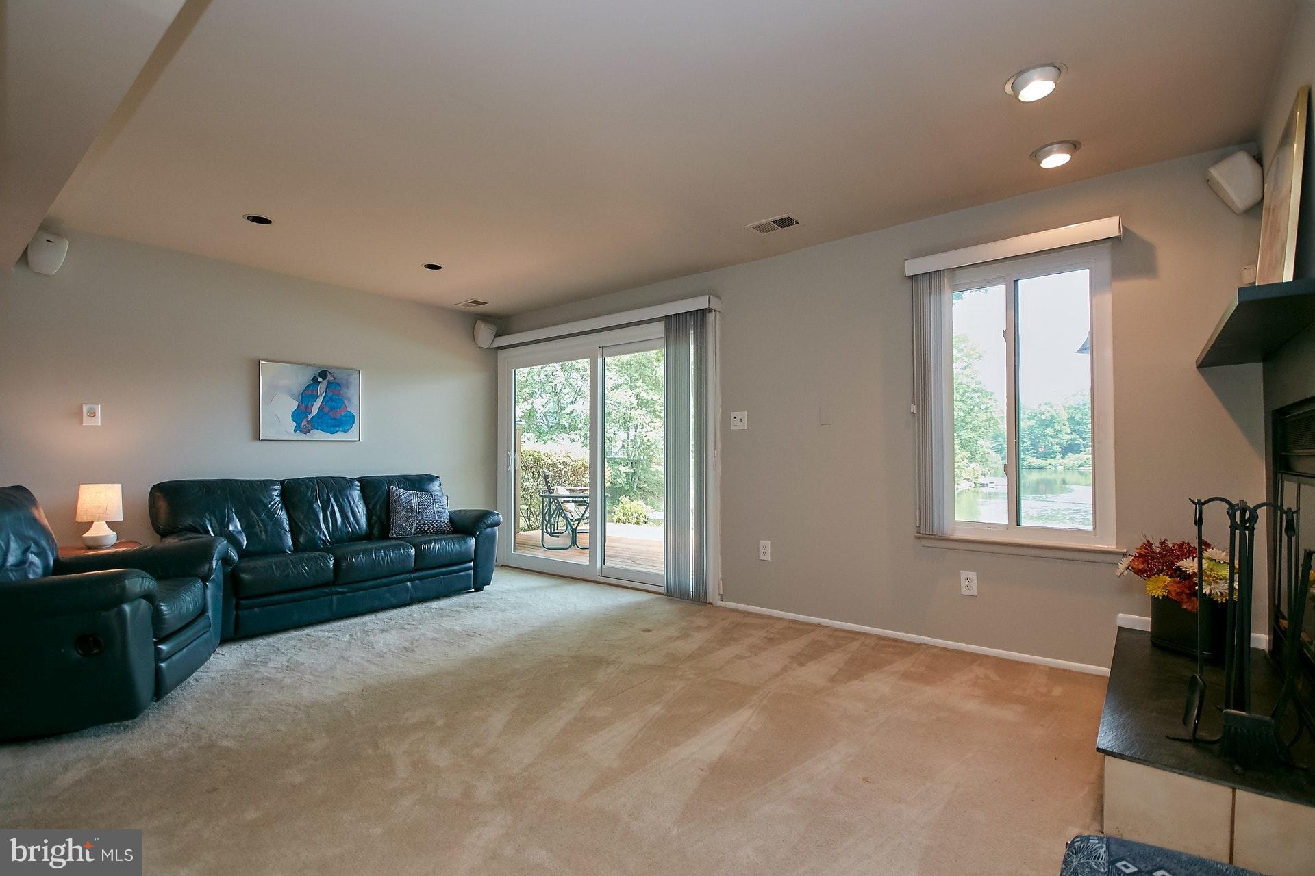 2131 Cabots Point Lane Reston, VA 20191 - Photo 21 of 29 Family Room