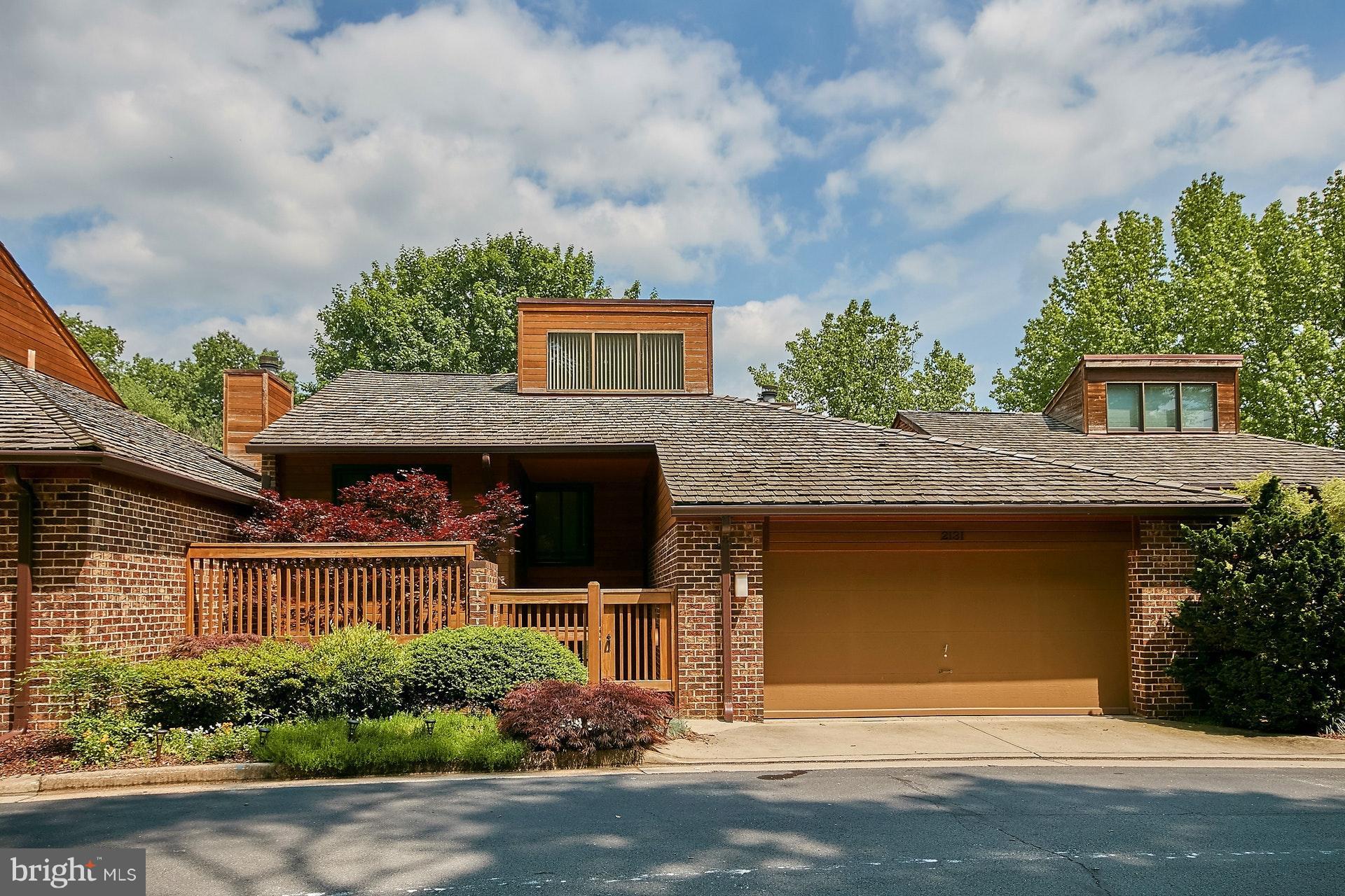 2131 Cabots Point Lane Reston, VA 20191 - Photo 29 of 29 Exterior (Front)